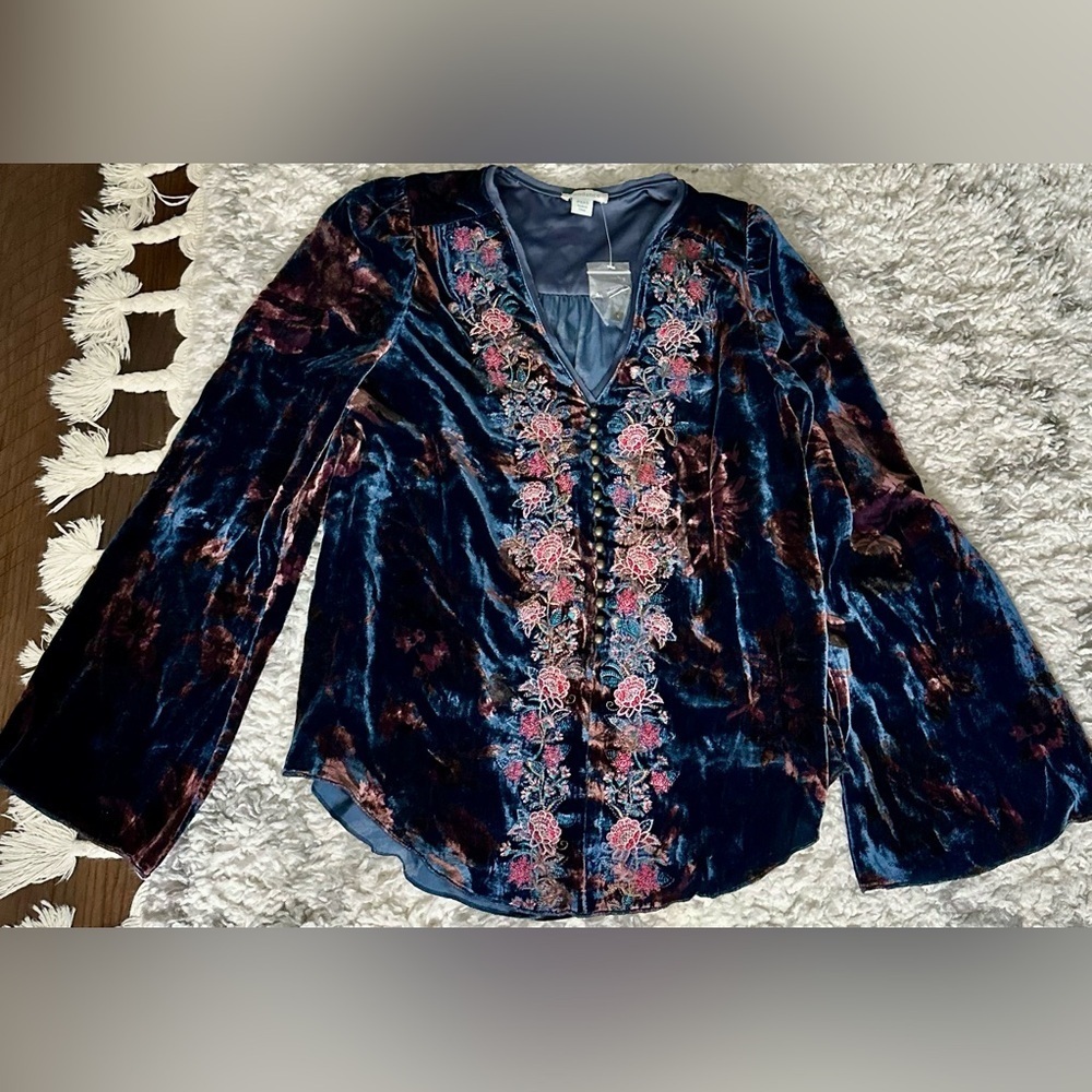 RARE Sundance Velvet Embroidered Boho Top Silk Blend Bell Sleeve PXXS NWT